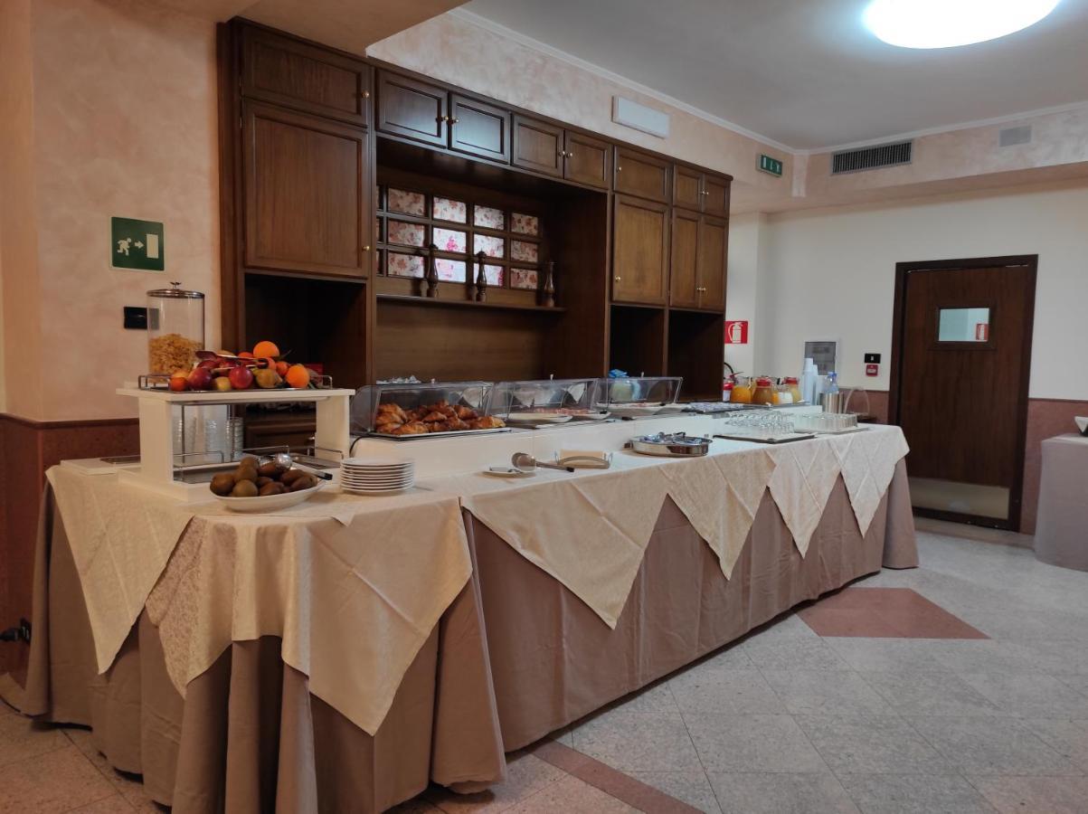 Il Nocchiero City Hotel Soverato Marina Luaran gambar
