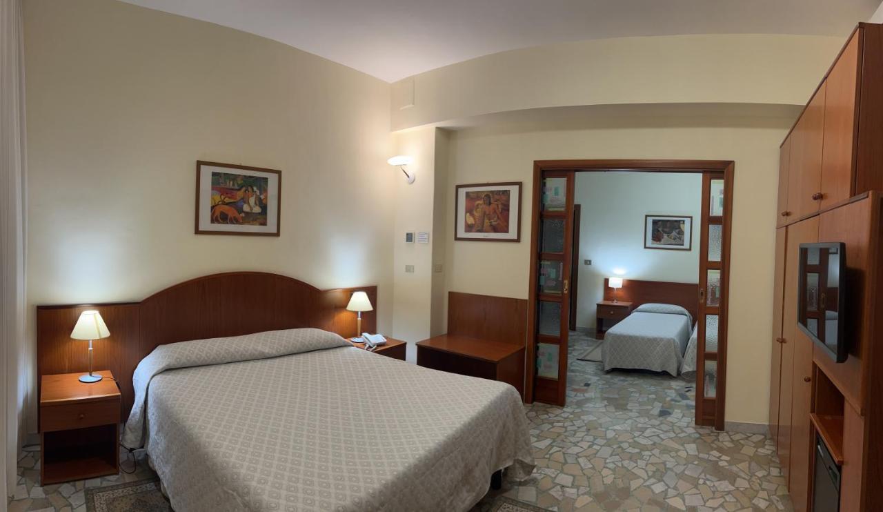 Il Nocchiero City Hotel Soverato Marina Luaran gambar