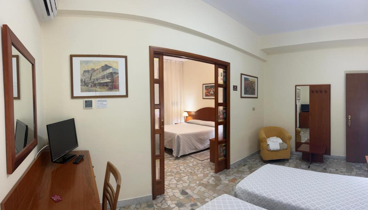 Il Nocchiero City Hotel Soverato Marina Luaran gambar